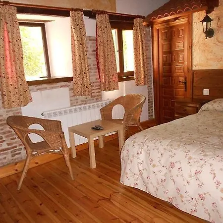 住宿加早餐酒店 La Mesnadita *