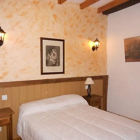 住宿加早餐酒店 La Mesnadita *