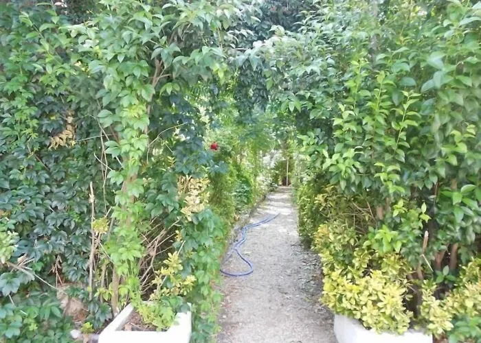 La Mesnadita Nocleg ze śniadaniem *